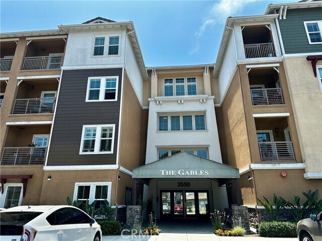 Building Photo - 3550 Torrance Blvd