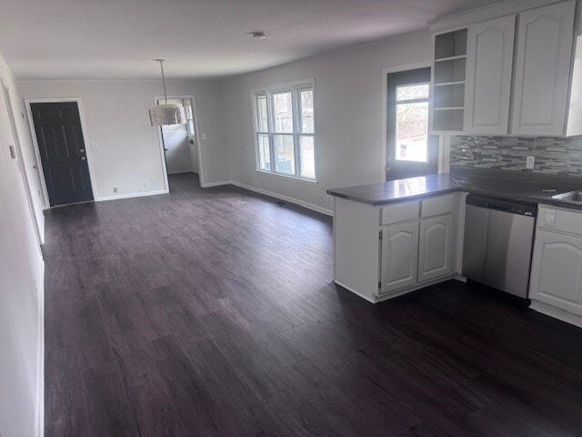 Building Photo - 2025 Cedar St