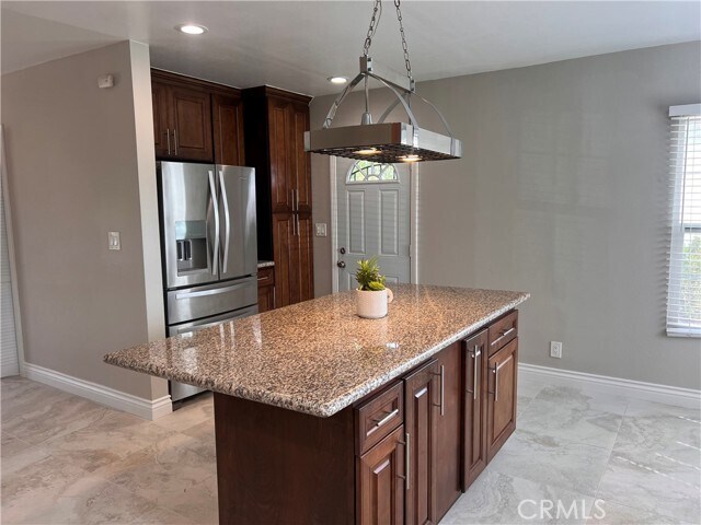 Building Photo - 935 N 1st Ave