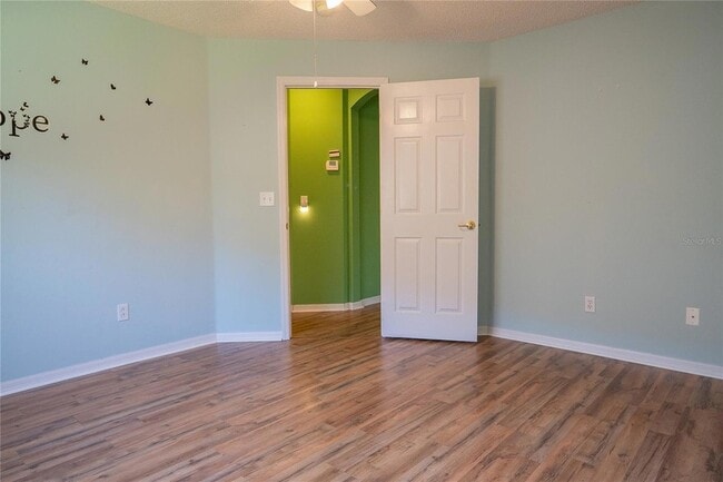 Building Photo - 3559 Capland Ave