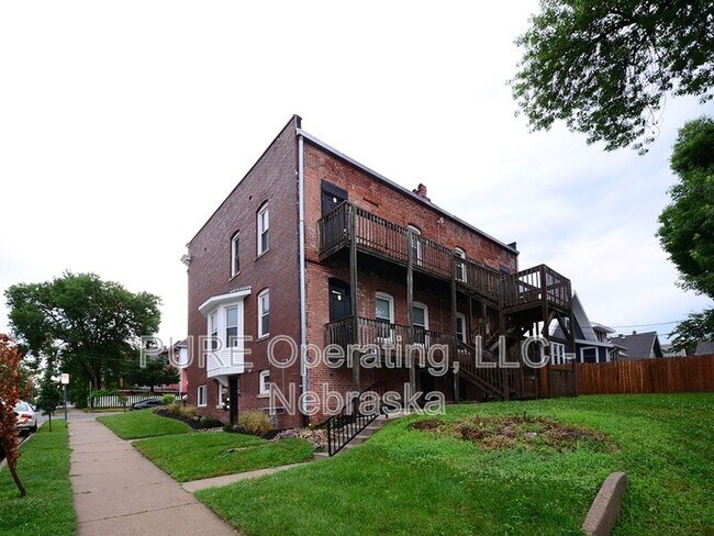 Building Photo - 2967 Harris St
