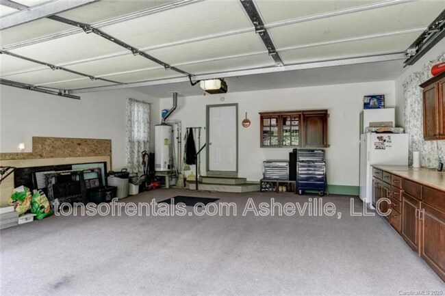 Building Photo - 200 Turkey Pine Ct