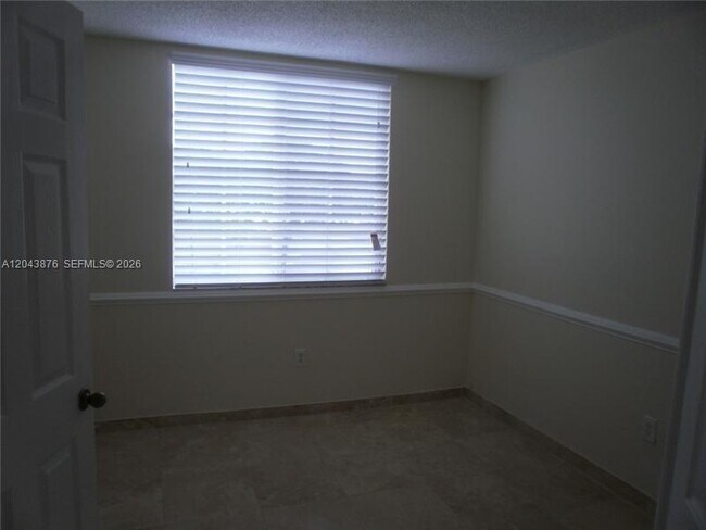 Building Photo - 11155 SW 5th Pl