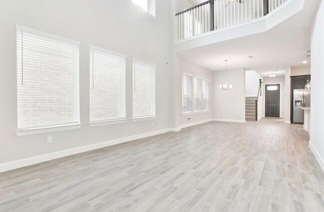 Building Photo - 2206 Bridgeport Path Dr
