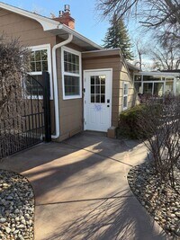 Building Photo - Newly remodeled and furnished 1 bedroom
