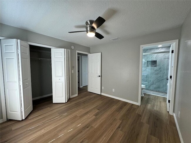 Building Photo - 1147 W Minneola Ave