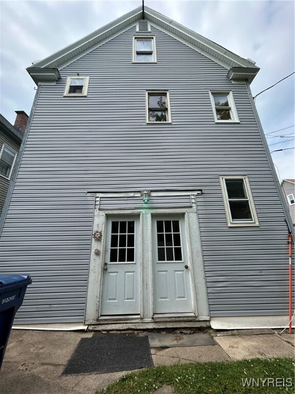 Building Photo - 411 Breckenridge St