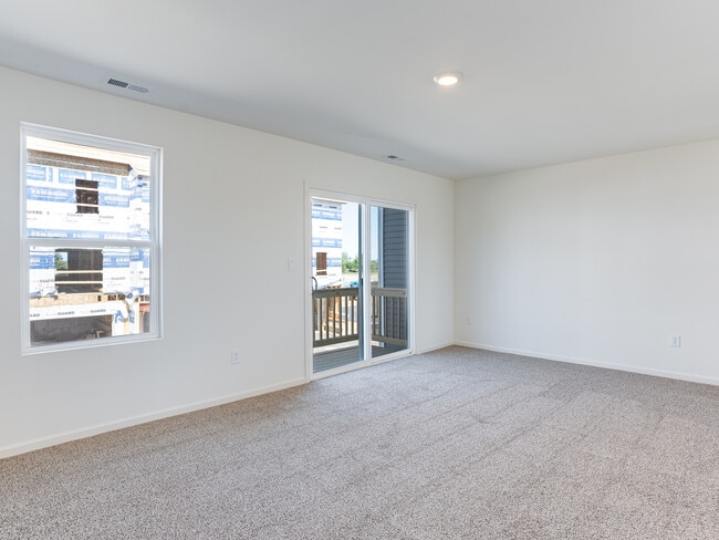 Building Photo - 2131 Sassafras Wy