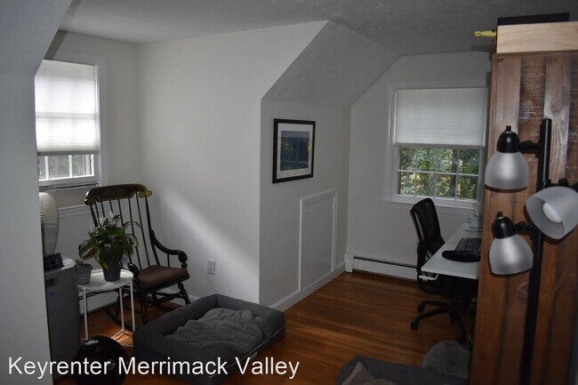Building Photo - 4 br, 2 bath House - 3 Minot Avenue