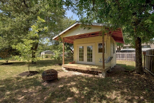 Building Photo - 4806 Russet Hill Dr