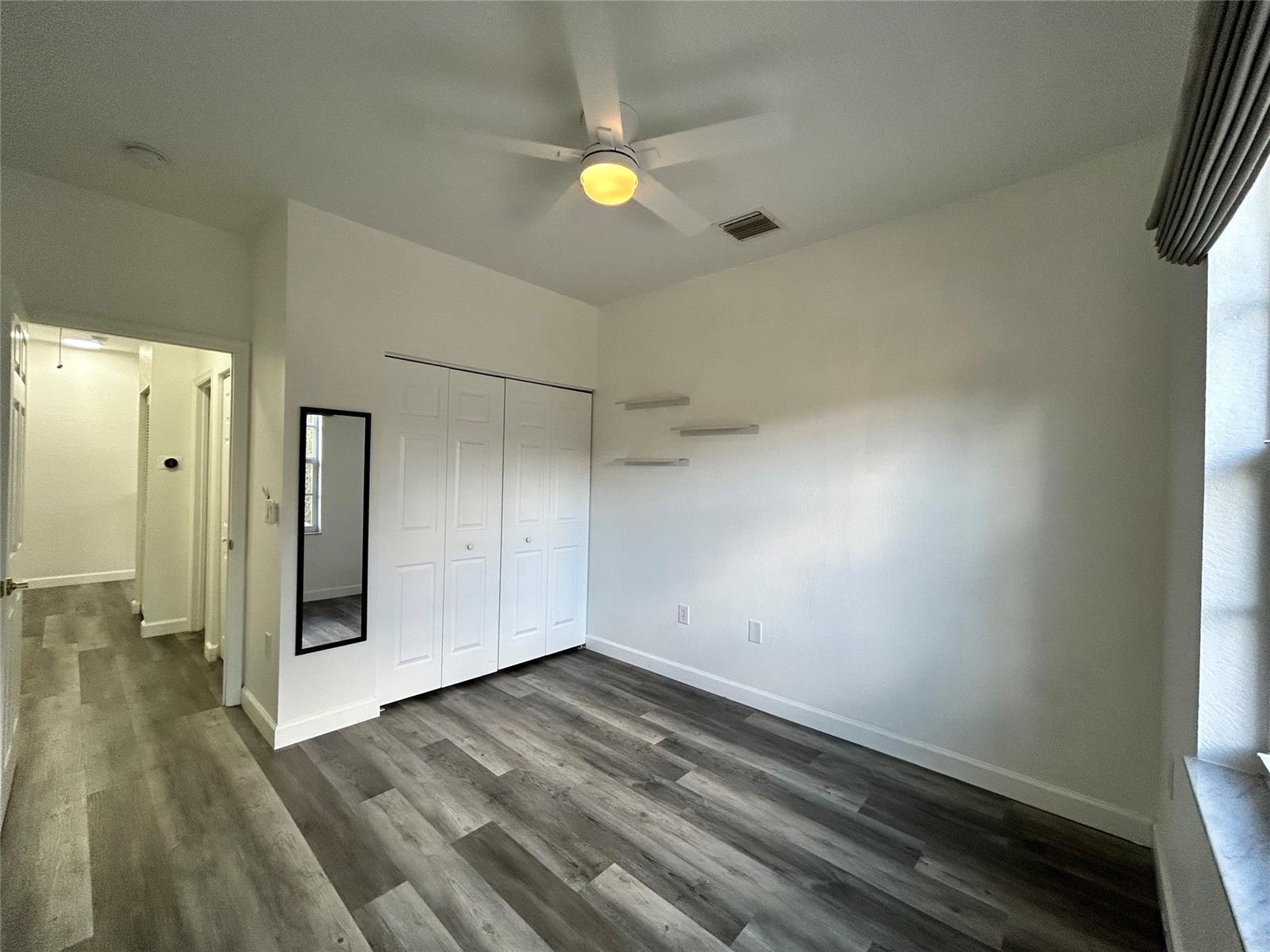 Building Photo - 604 NW 170th Ter