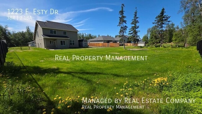 Building Photo - 1223 E Esty Dr