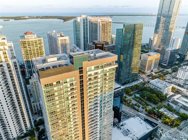 Building Photo - 1080 Brickell Ave