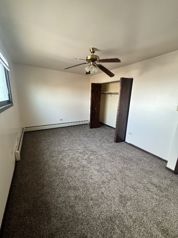 Building Photo - 14631 Lamon Ave