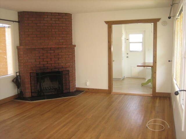 Building Photo - 632 Plumer St