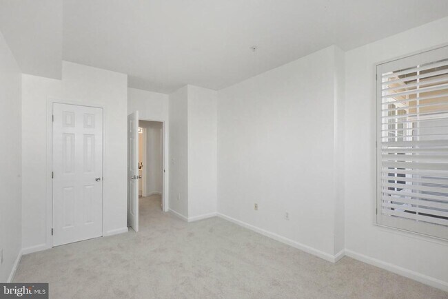 Building Photo - 2711 Bellforest Ct
