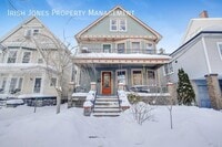 Building Photo - 324 West Ave