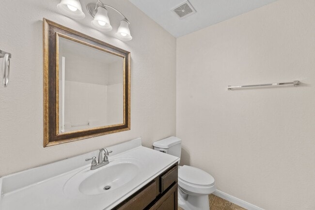 Building Photo - 3027 Lockeridge Village Dr