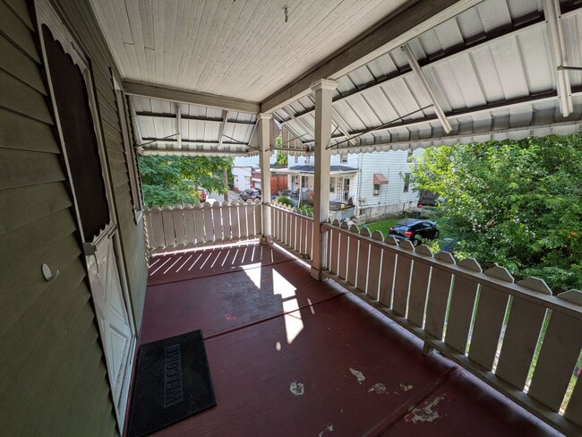 Building Photo - 3620 Grenada St