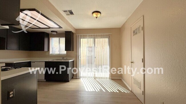 Building Photo - 21350 Laguna Rd