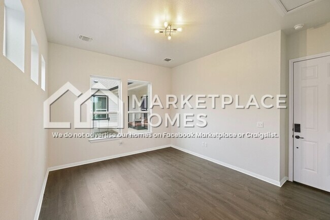 Building Photo - 8016 Hillock Terrace