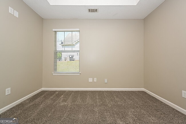 Building Photo - 10953 Tara Village Way