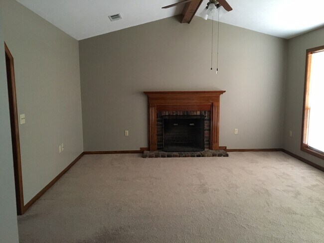 Building Photo - 6274 Chickasawhay St