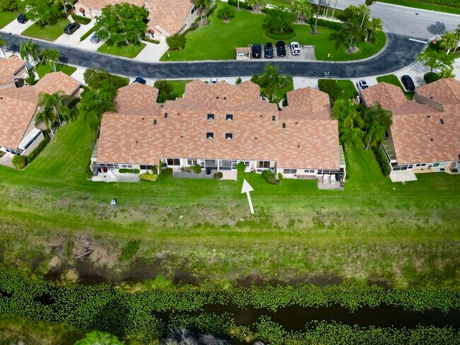 Building Photo - 602 Sabal Palm Ln