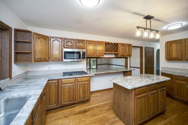 Building Photo - 6709 Marye Rd