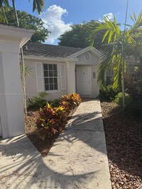 Building Photo - 9847 SW 117th Pl