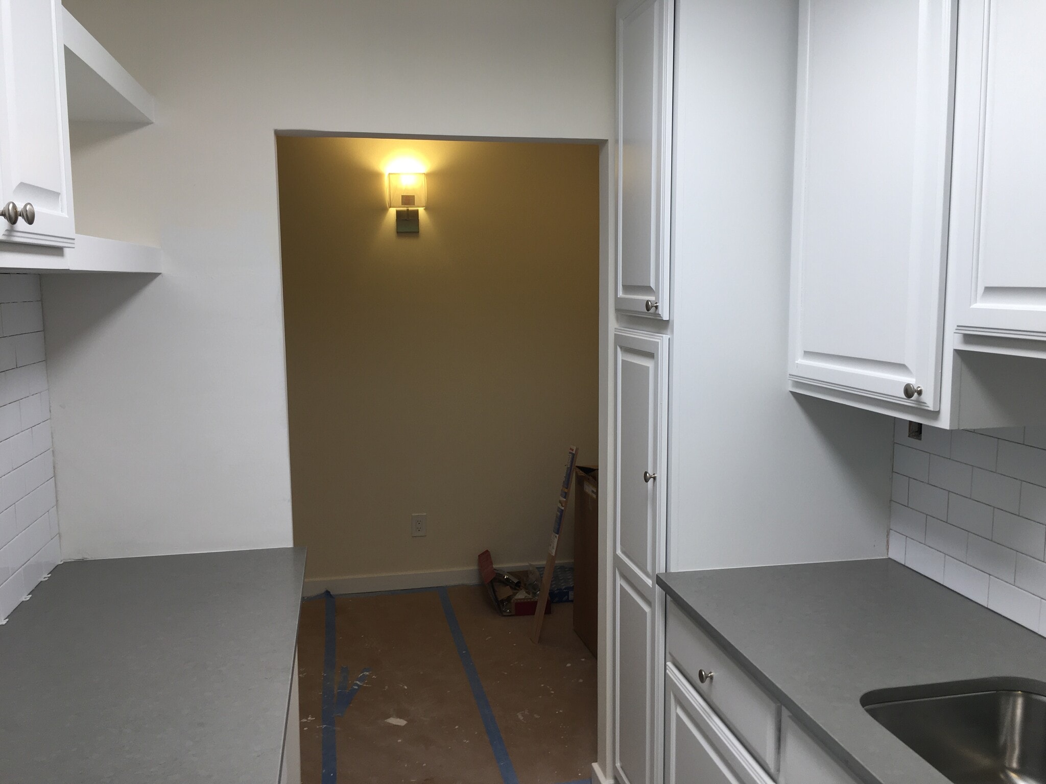 Entry light from kitchen - 27 Northill St