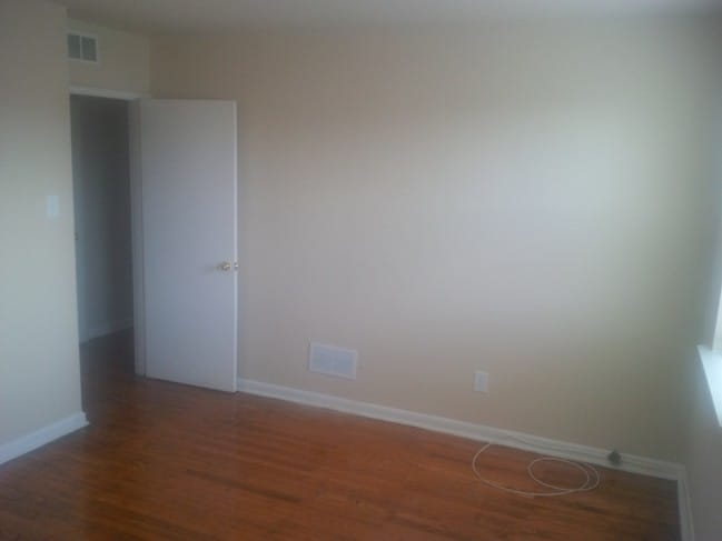 Bedroom - Mascher Court Apartments