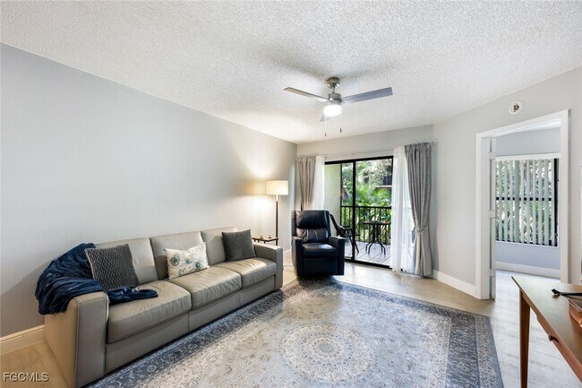 Building Photo - 15177 Parkside Dr