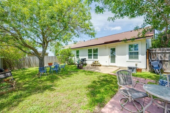 Building Photo - 18325 Maxa Dr