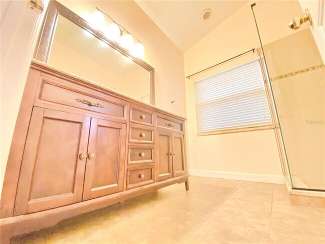 Building Photo - 4286 Shadow Creek Cir