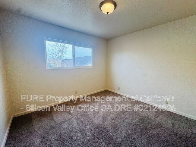 Building Photo - 115 Jefferson St