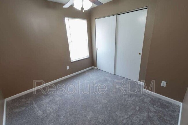 Building Photo - 9130 Allegro Dr