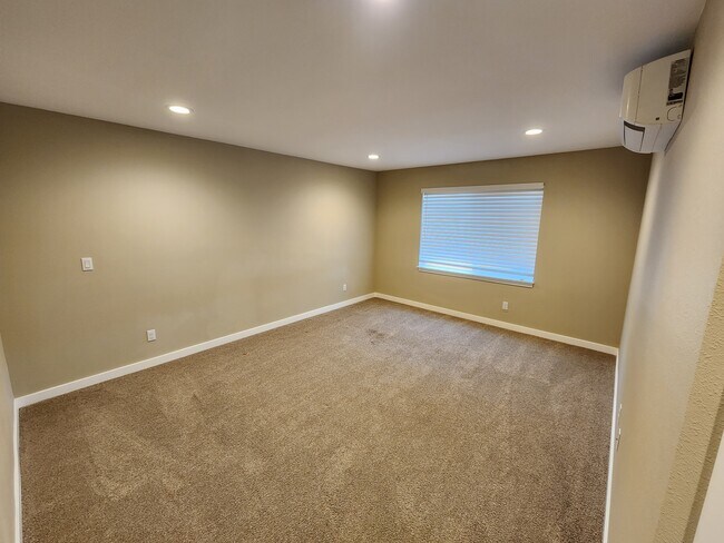 Master Bedroom - 958 152nd St E