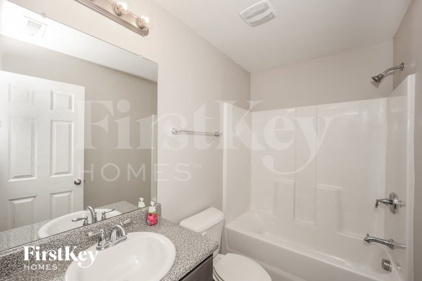 Building Photo - 59 Hill Top Circle