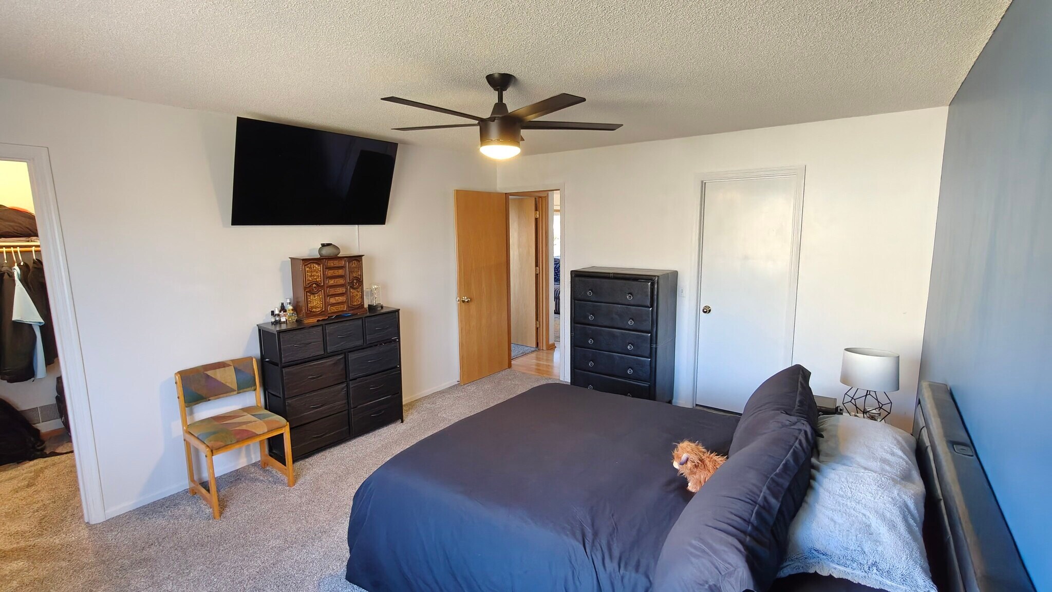 Building Photo - 1943 Parkway Ave