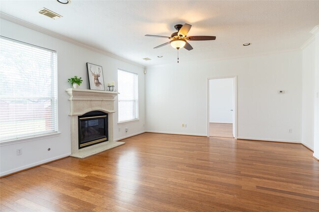 Building Photo - 2109 Auburn Shores Dr