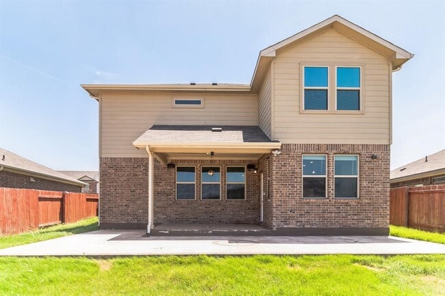Building Photo - 13745 Fallsprings Way
