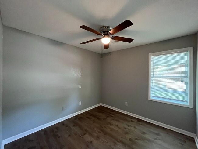Building Photo - Beautiful Home Located Off Of Whitesville ...