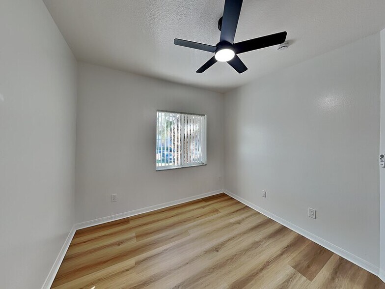 Building Photo - 515 Villa Del Sol Cir