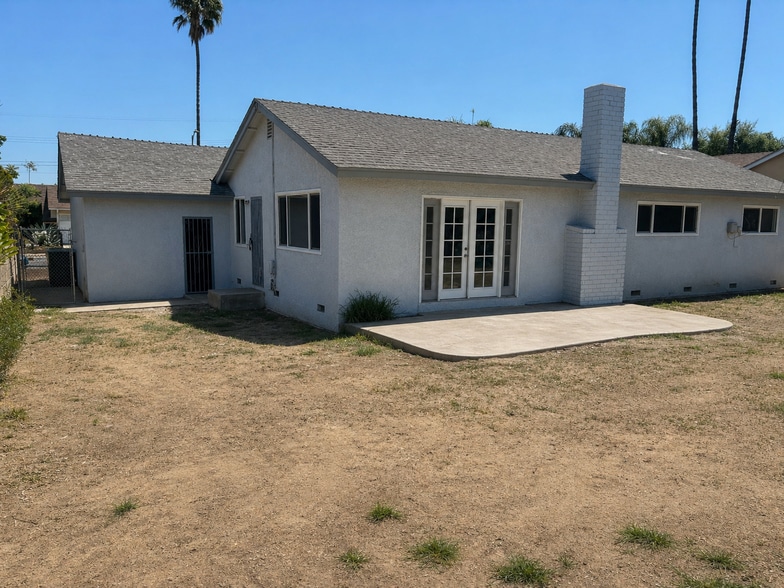 Building Photo - 12349 Glamis St