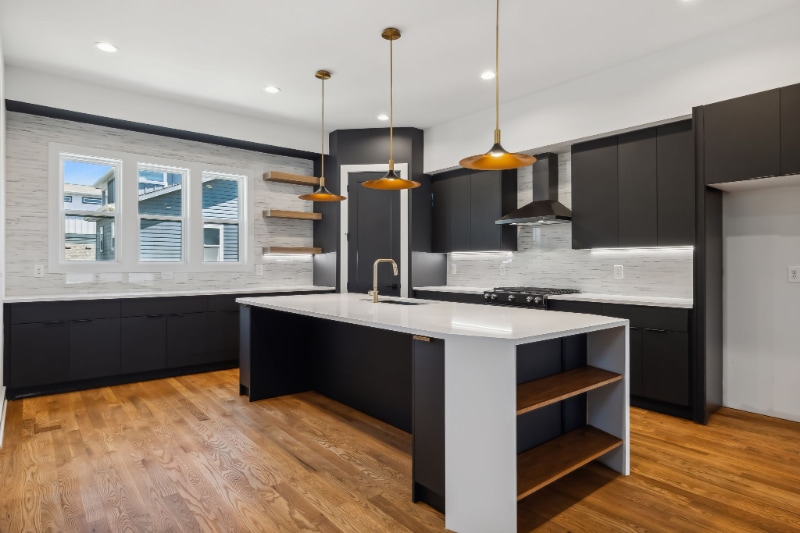 Building Photo - 1300 Edgehill Ave