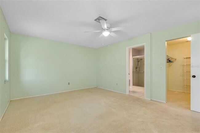 Building Photo - 49 Sandstone Cir