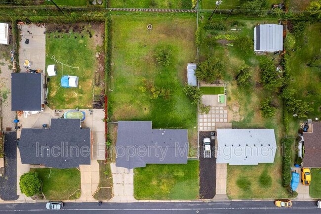Building Photo - 549 N 600 E
