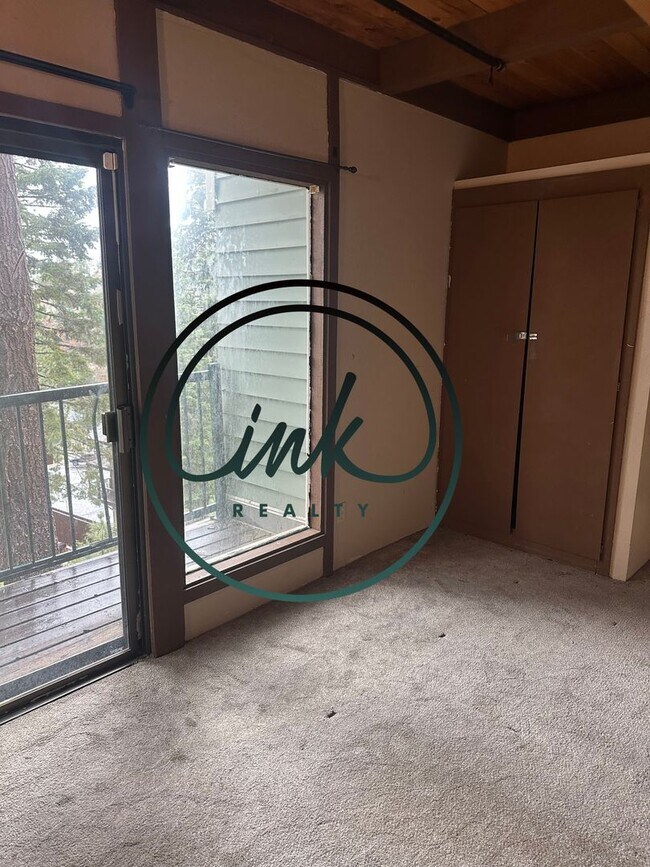 Building Photo - TR331#14-331 TRAMWAY DR #14