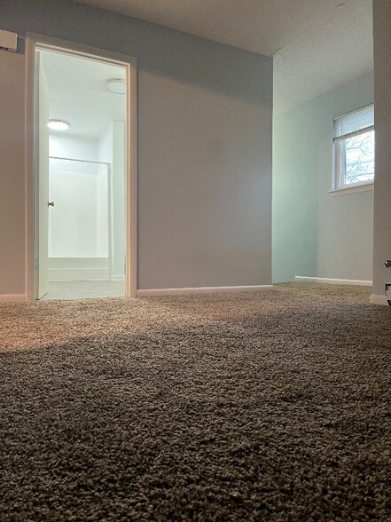 Building Photo - 143 Hendricks Blvd